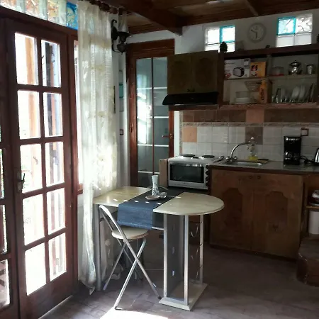 Apartment Vlassis Apts -μελιδονι-διαμερισμα βασιλικη *