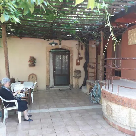 Vlassis Apts -μελιδονι-διαμερισμα βασιλικη Melidhonion (Rethymno)
