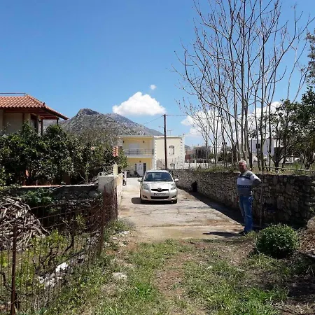 Vlassis Apts -μελιδονι-διαμερισμα βασιλικη Appartement
